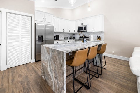 Tiny photo for 1672 Hawthorne Place, Wellington, FL 33414 (MLS # B26079542)