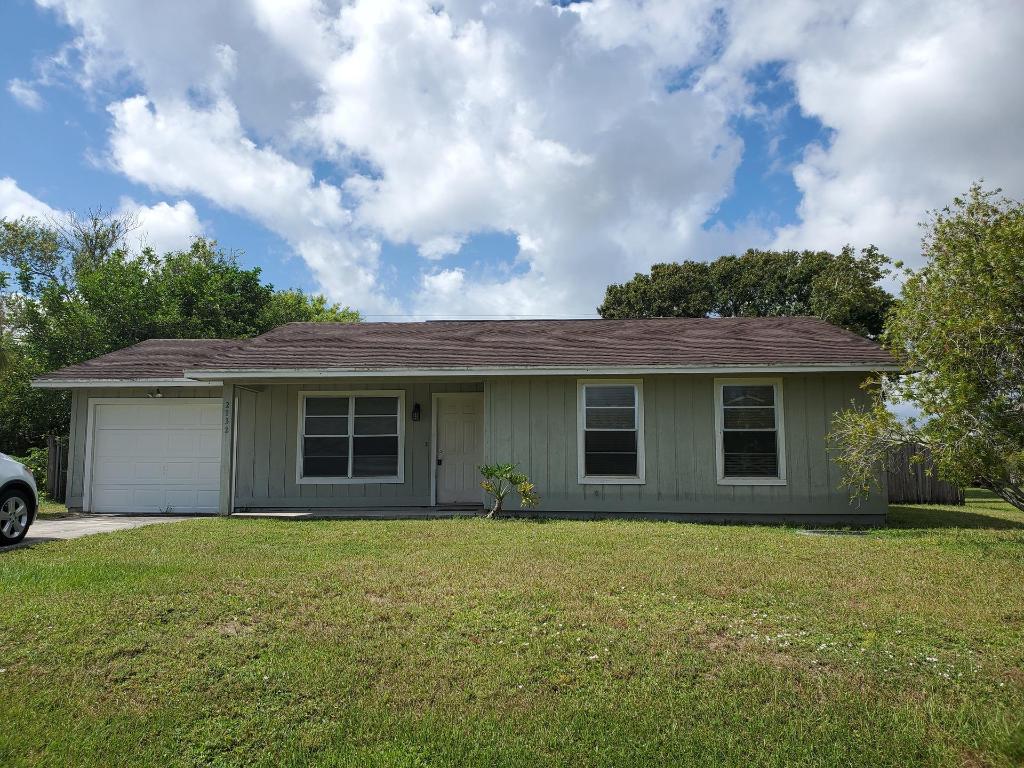 PORT ST LUCIE SECTION 9 - Residential Lease