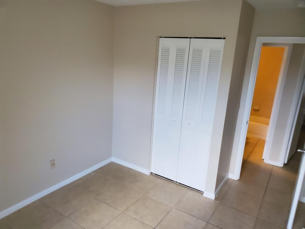 PORT ST LUCIE SECTION 9 - Residential Lease