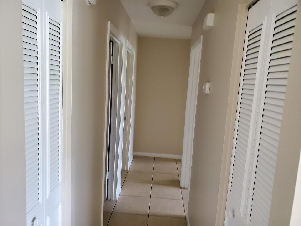 PORT ST LUCIE SECTION 9 - Residential Lease