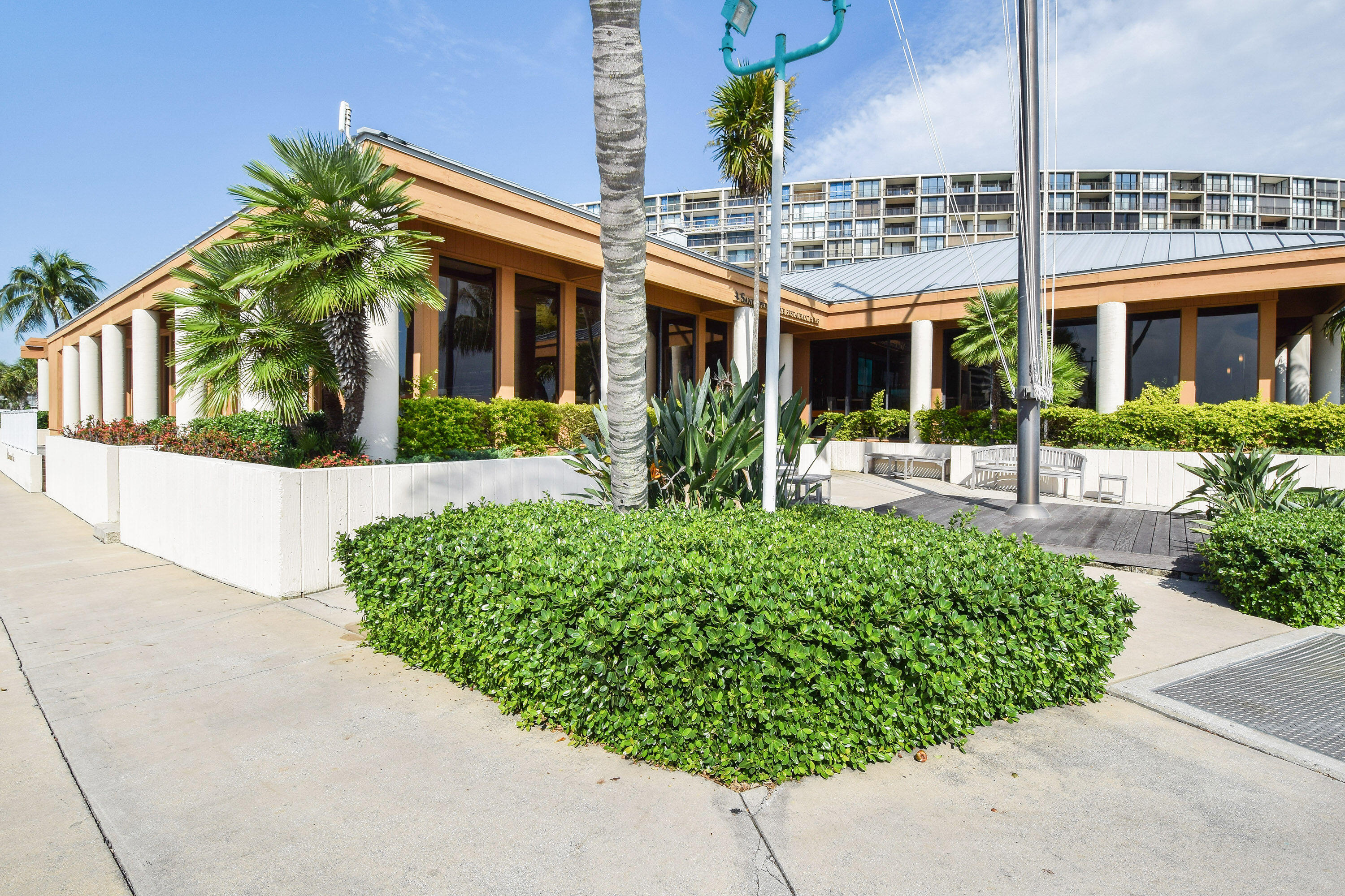 OLD PORT COVE CONDO FIVE - Residential