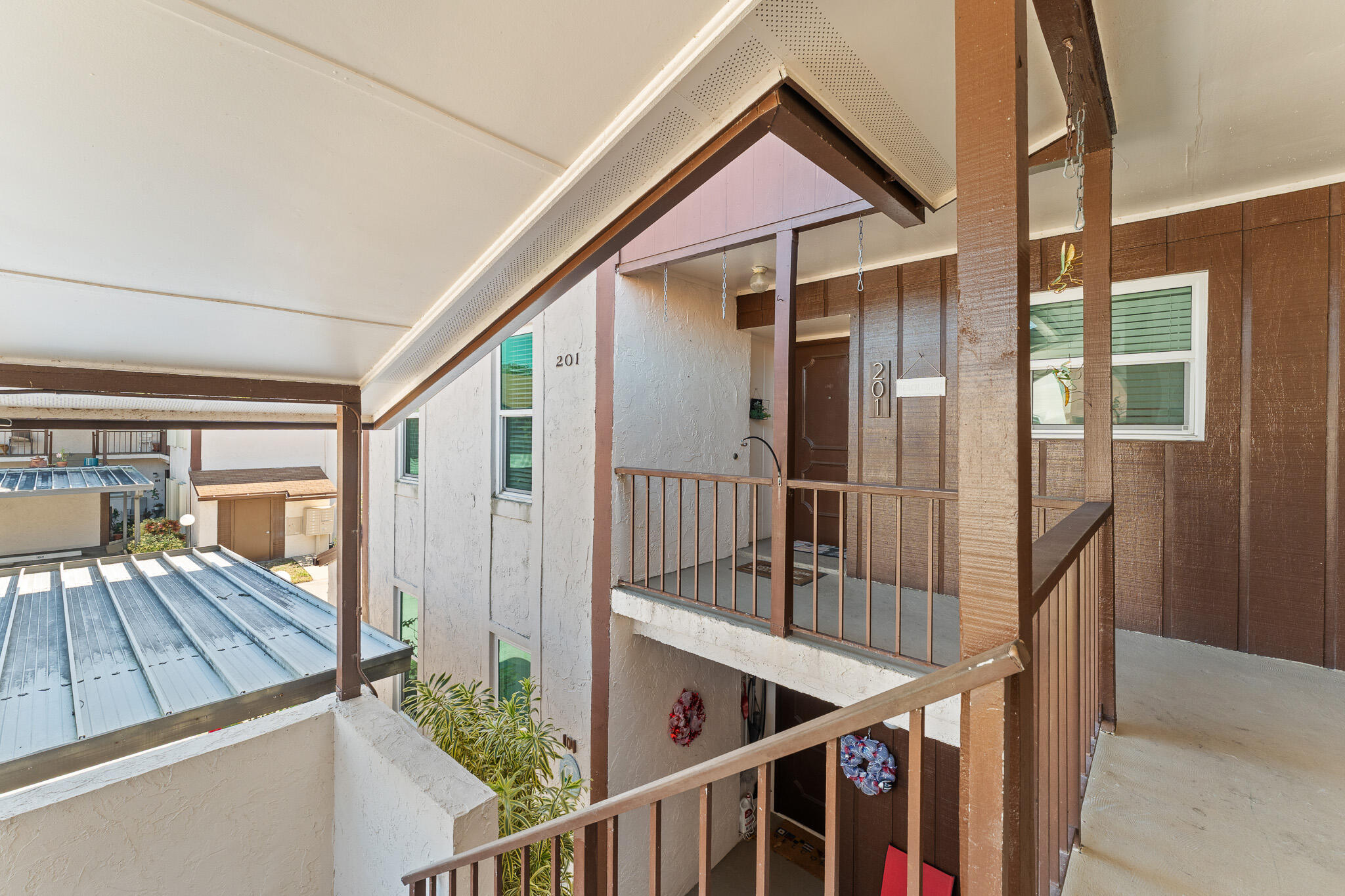 6531 SE Federal Highway S201