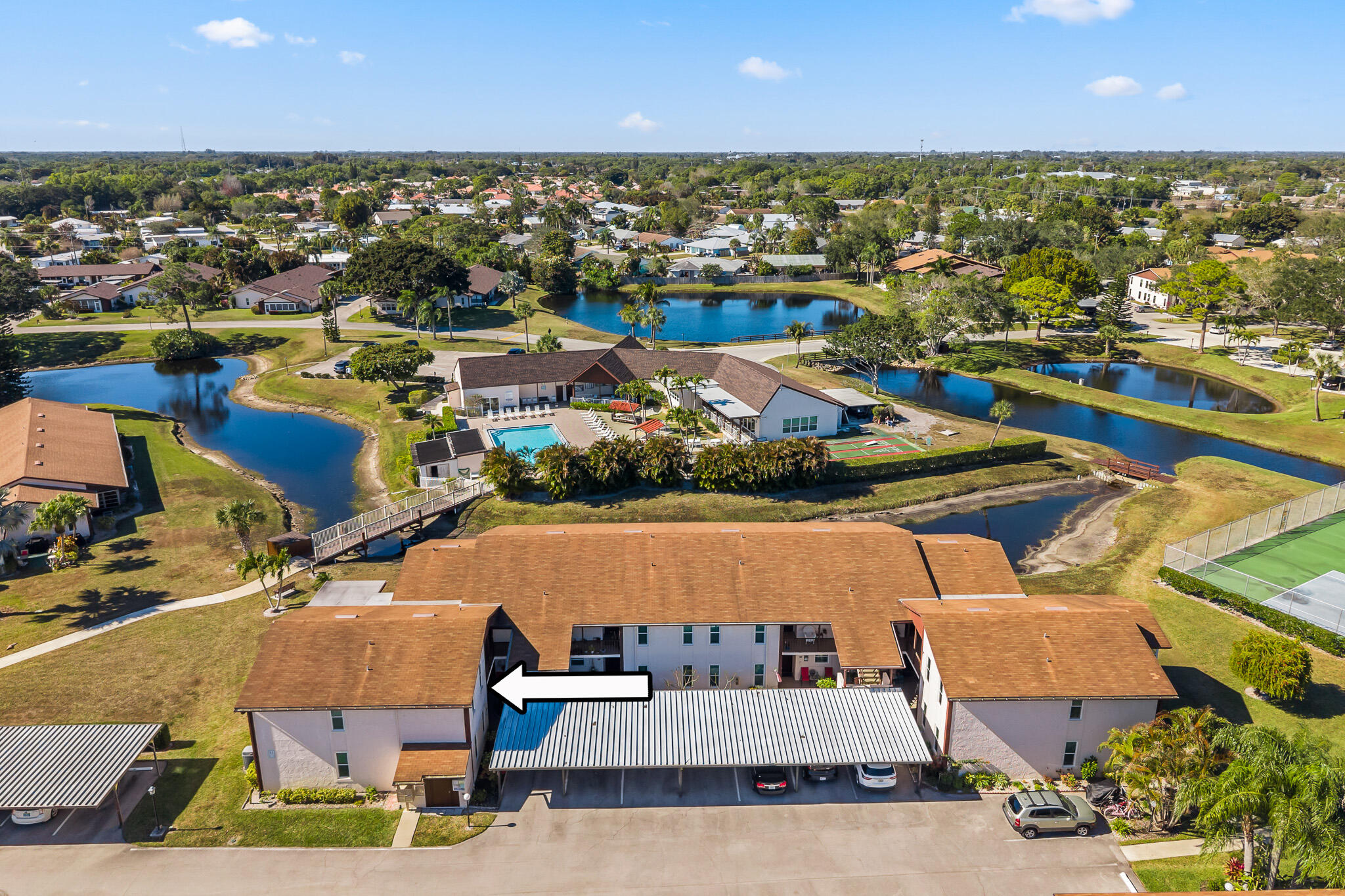 6531 SE Federal Highway S201