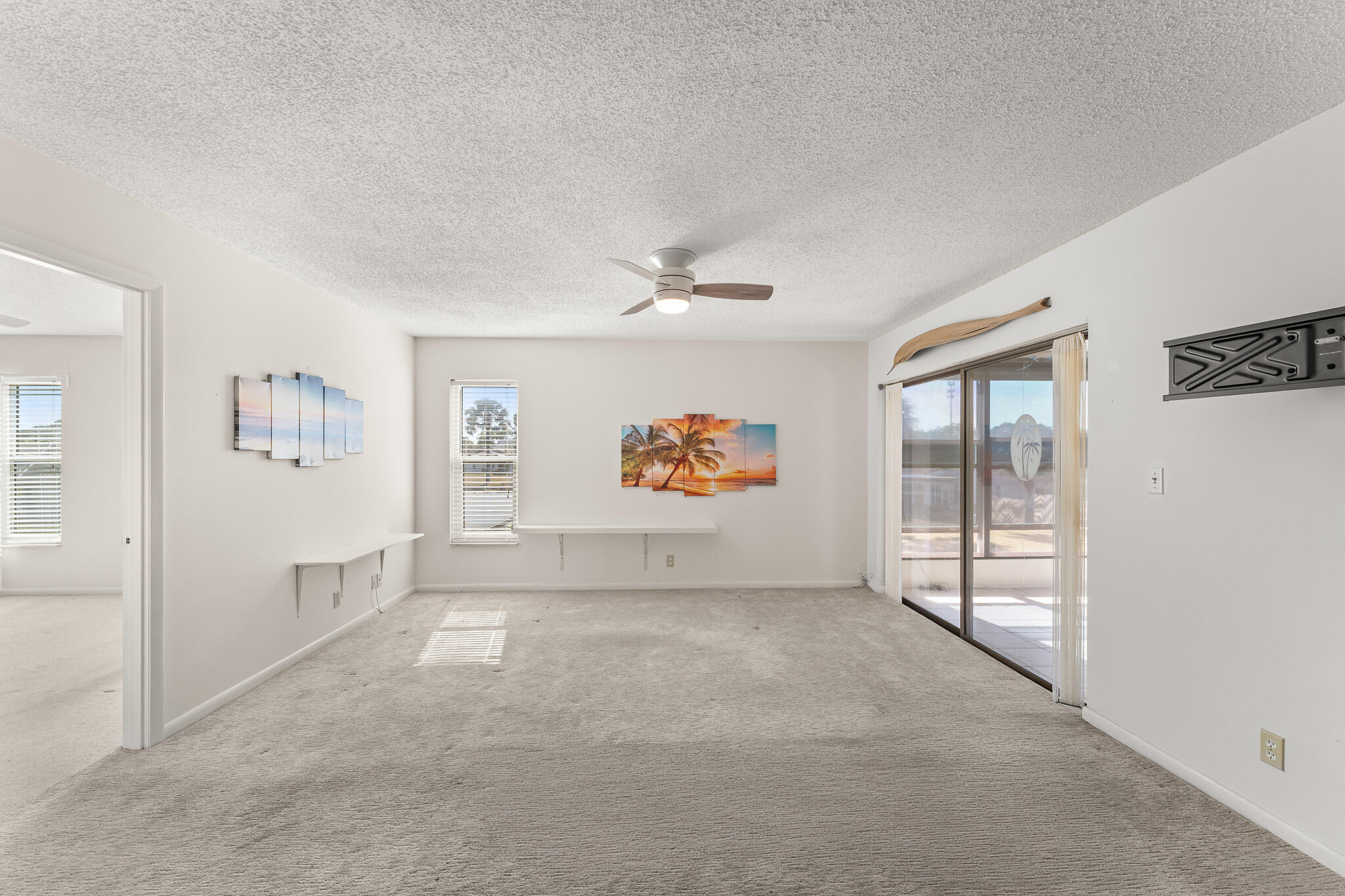 TWIN LAKES SOUTH & TOWN VILLAS CONDO - Residential