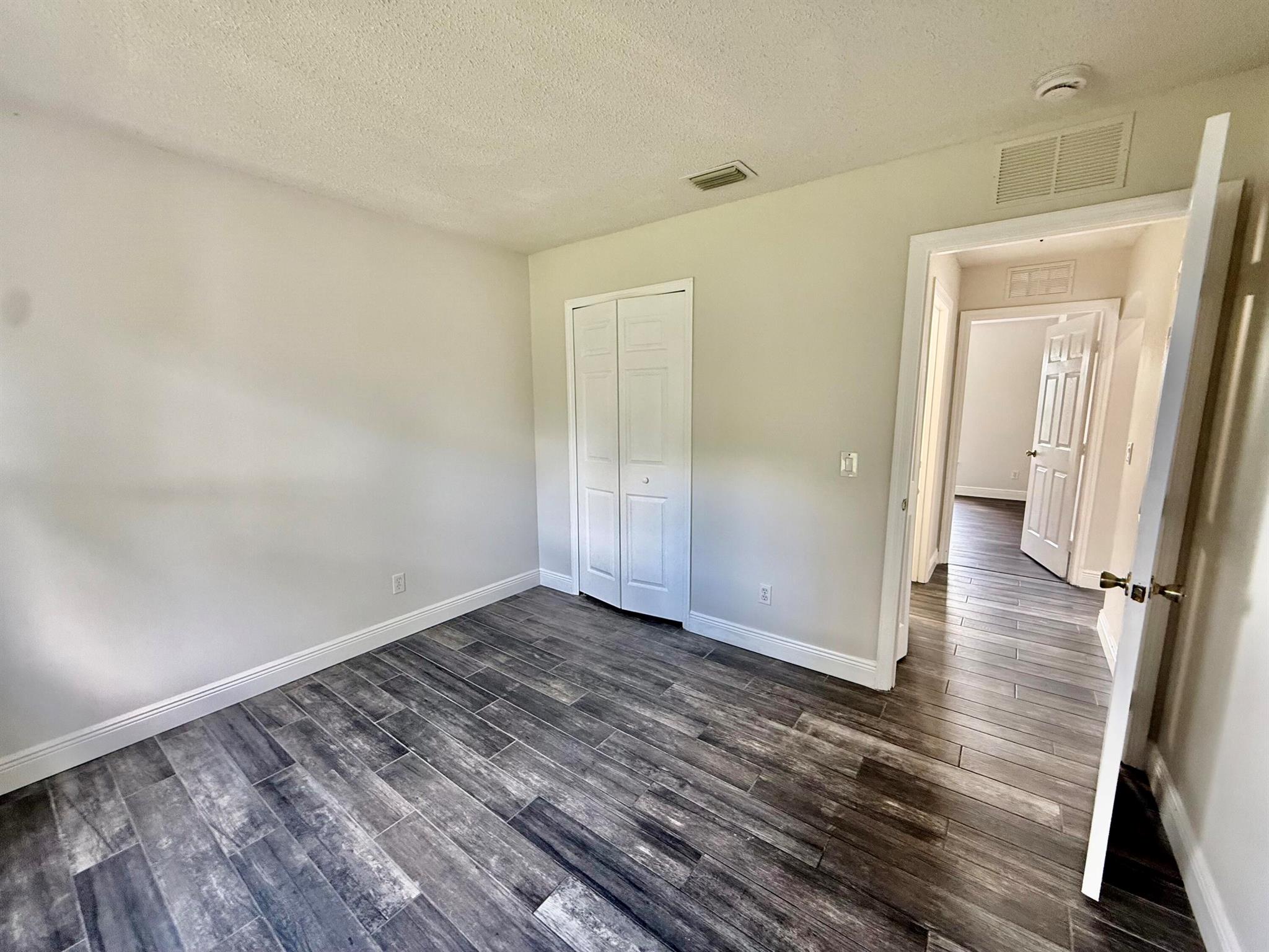 PORT ST LUCIE SECTION 15 - Residential