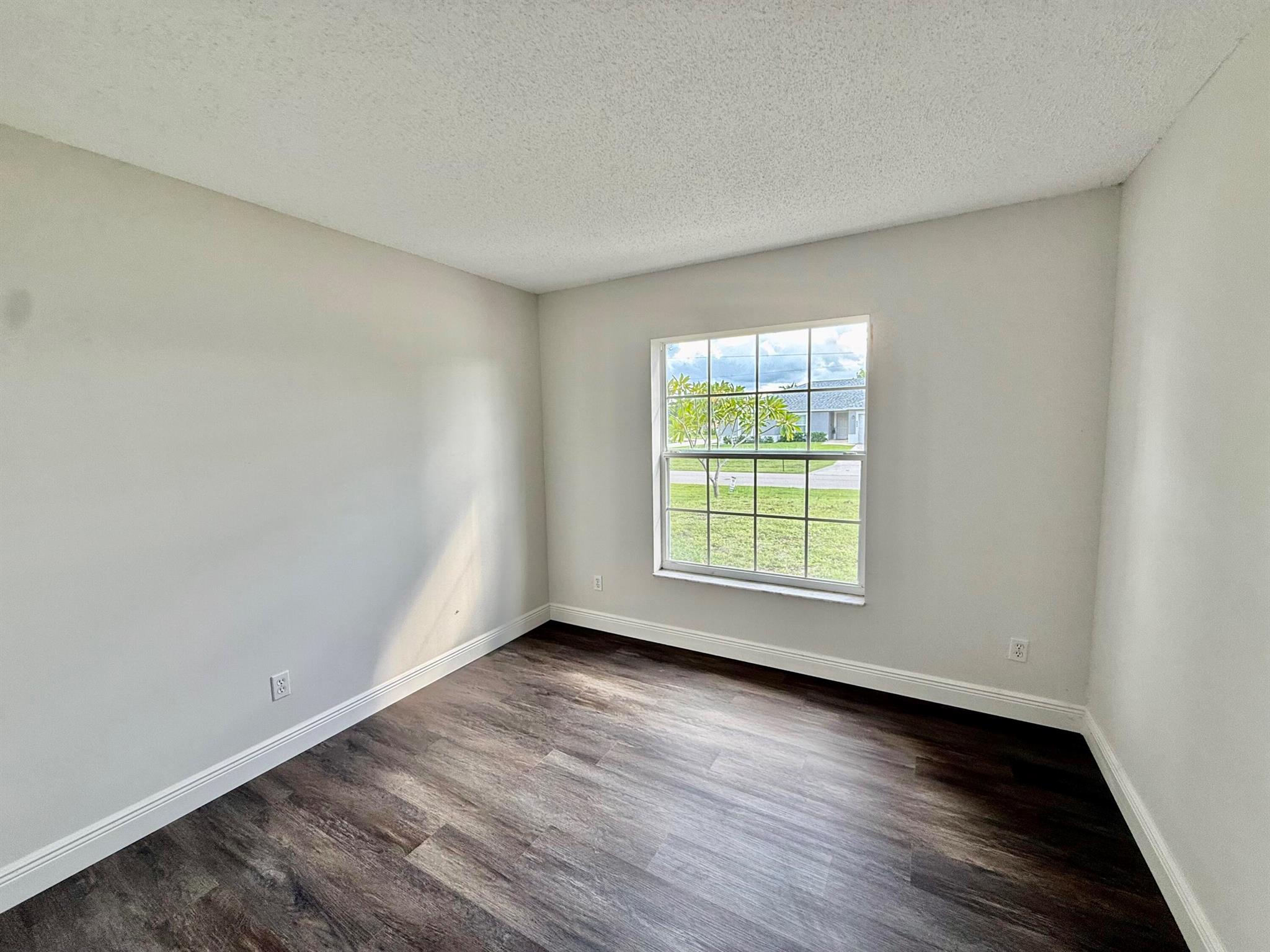 PORT ST LUCIE SECTION 15 - Residential