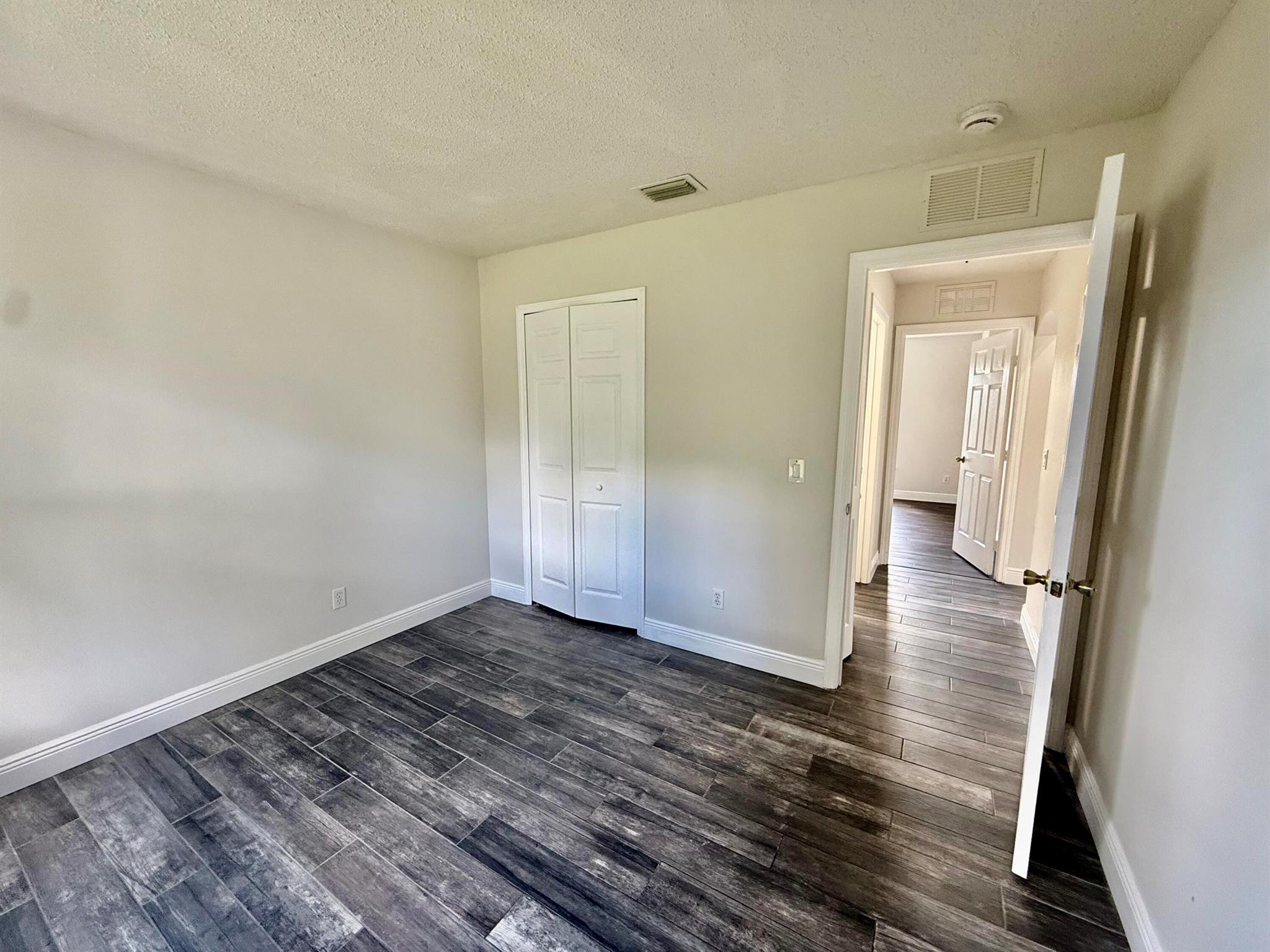 PORT ST LUCIE SECTION 15 - Residential