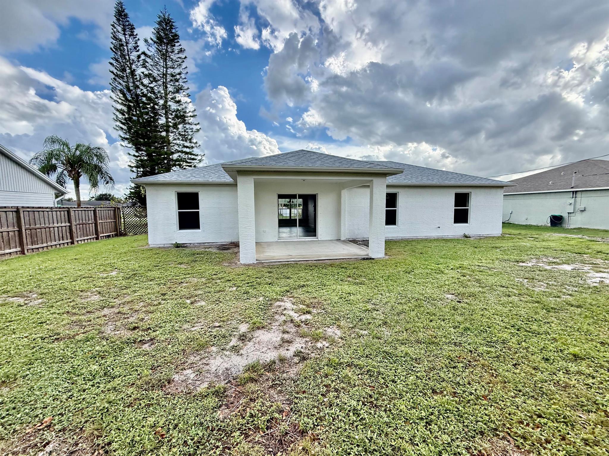 PORT ST LUCIE SECTION 15 - Residential