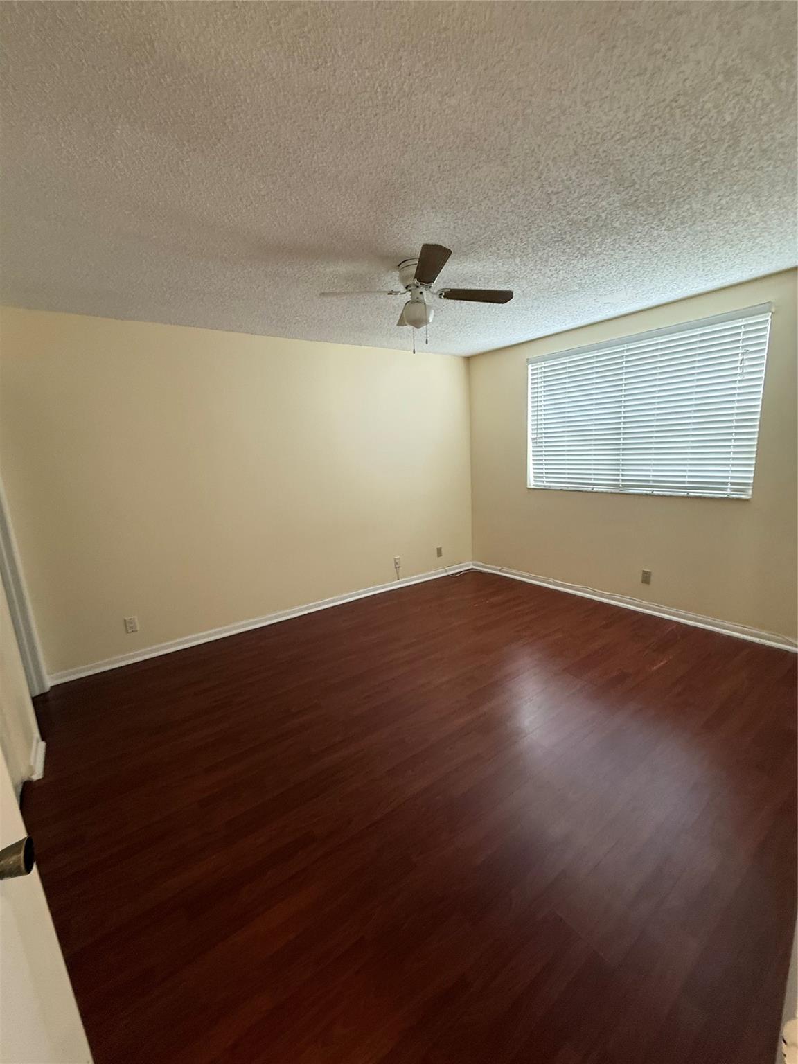 2844 Coral Springs Dr 2844