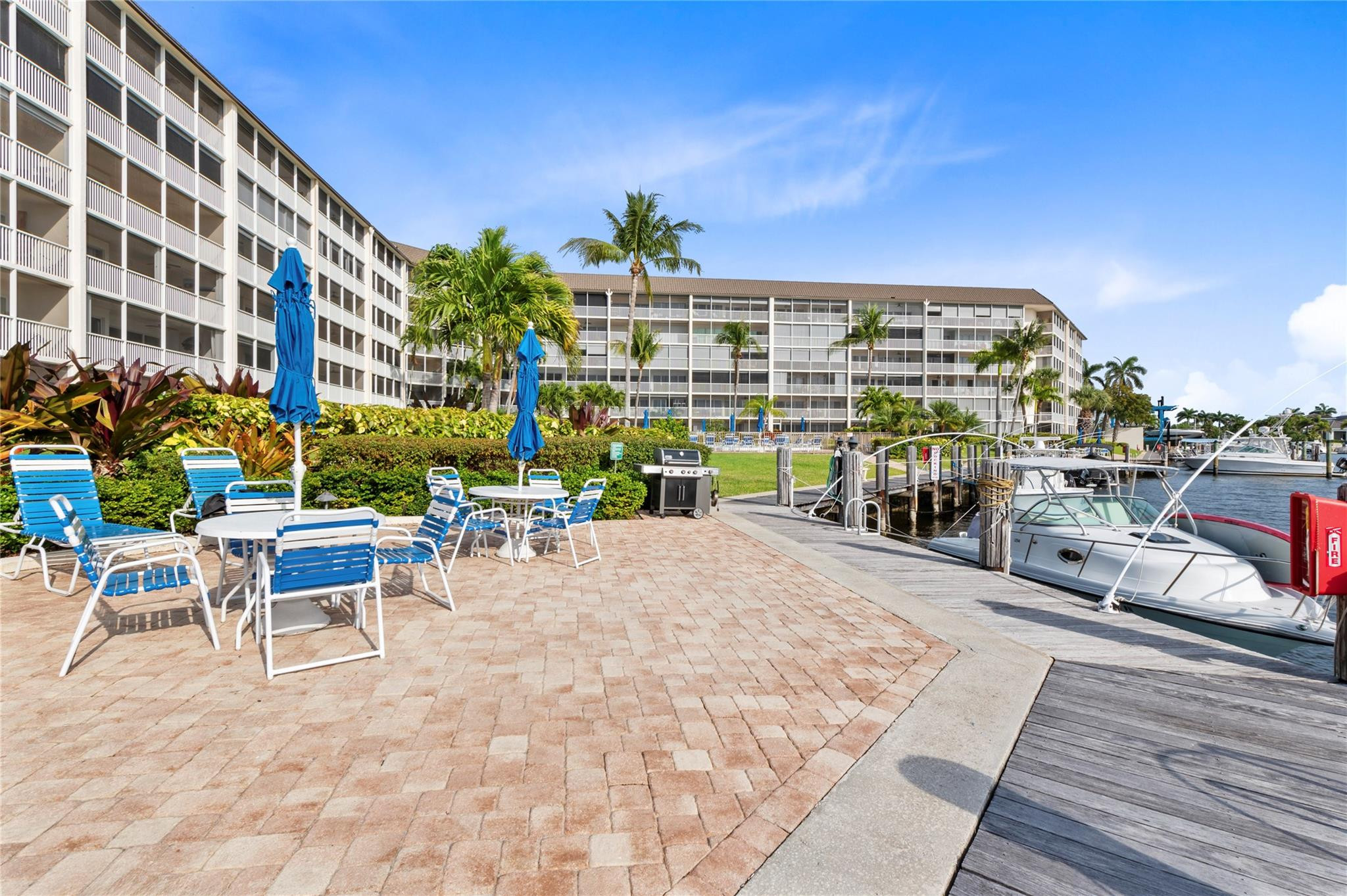 River House Towers - Residential