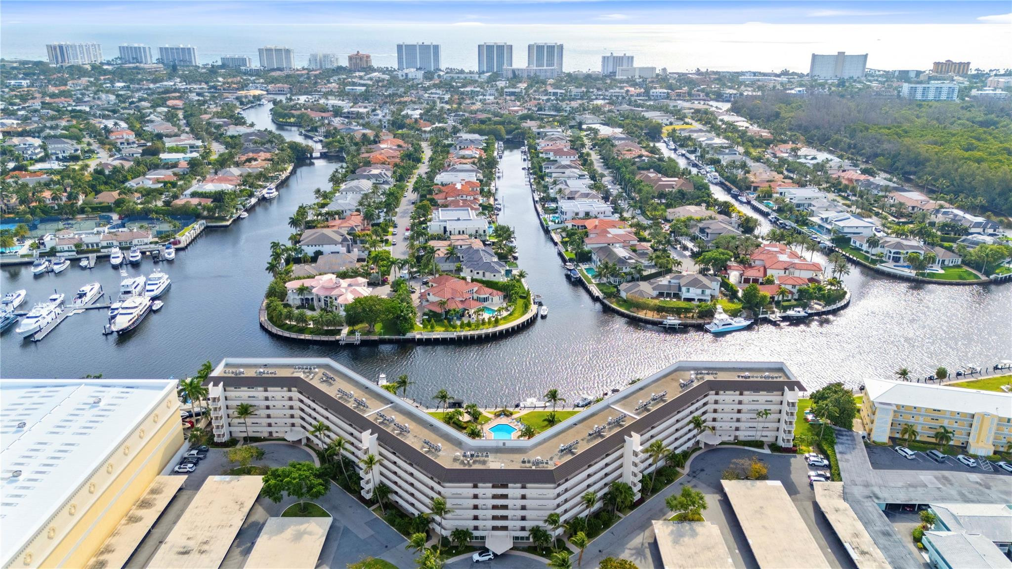 River House Towers - Residential