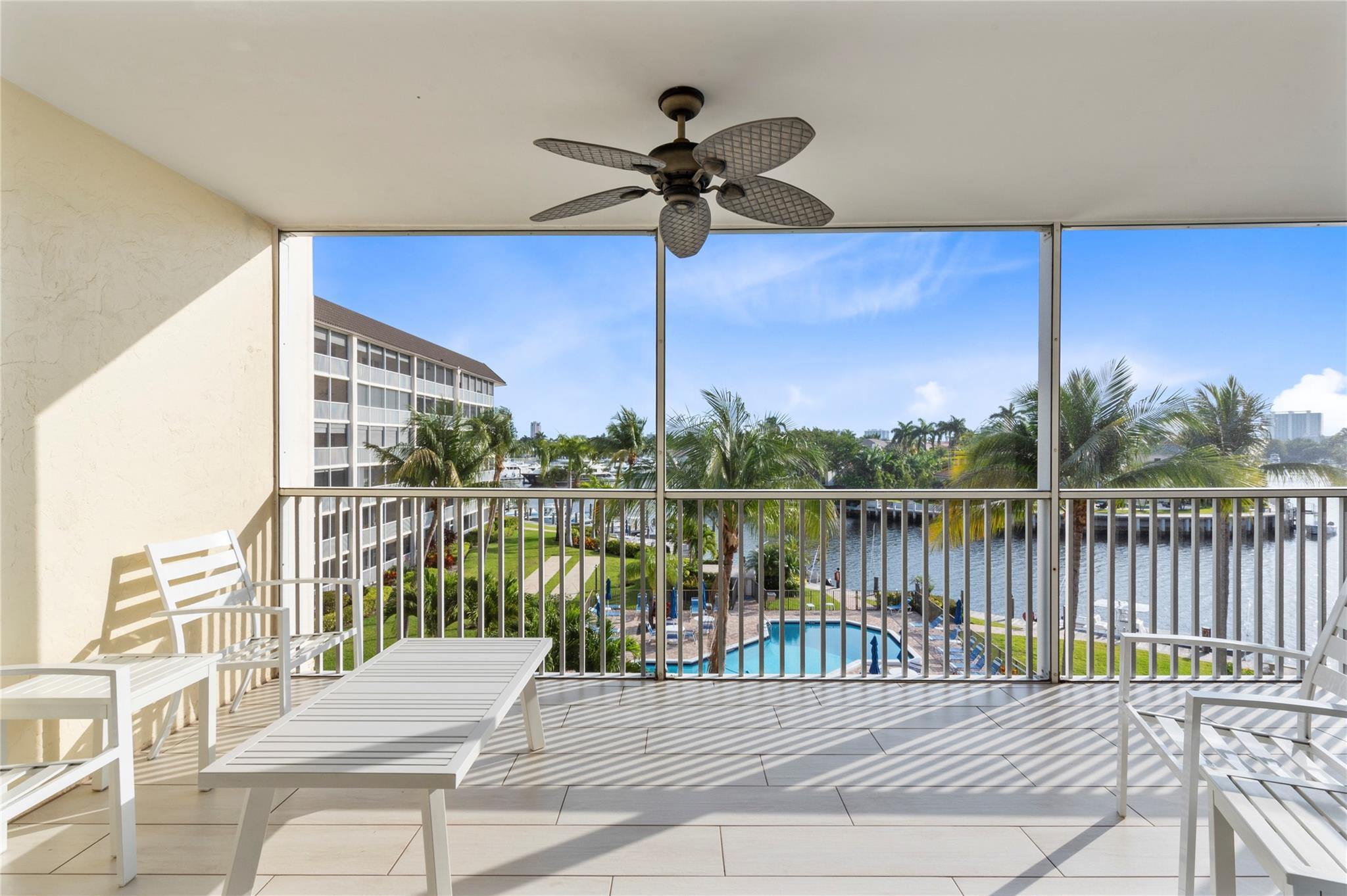 River House Towers - Residential