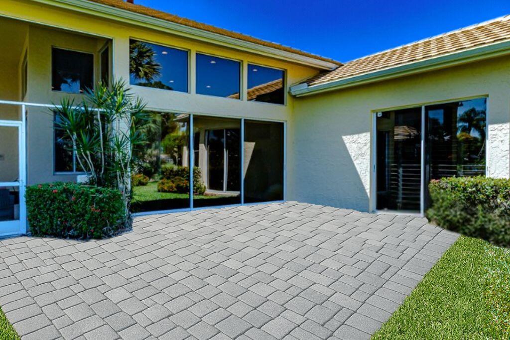 2488 SW Longwood Drive