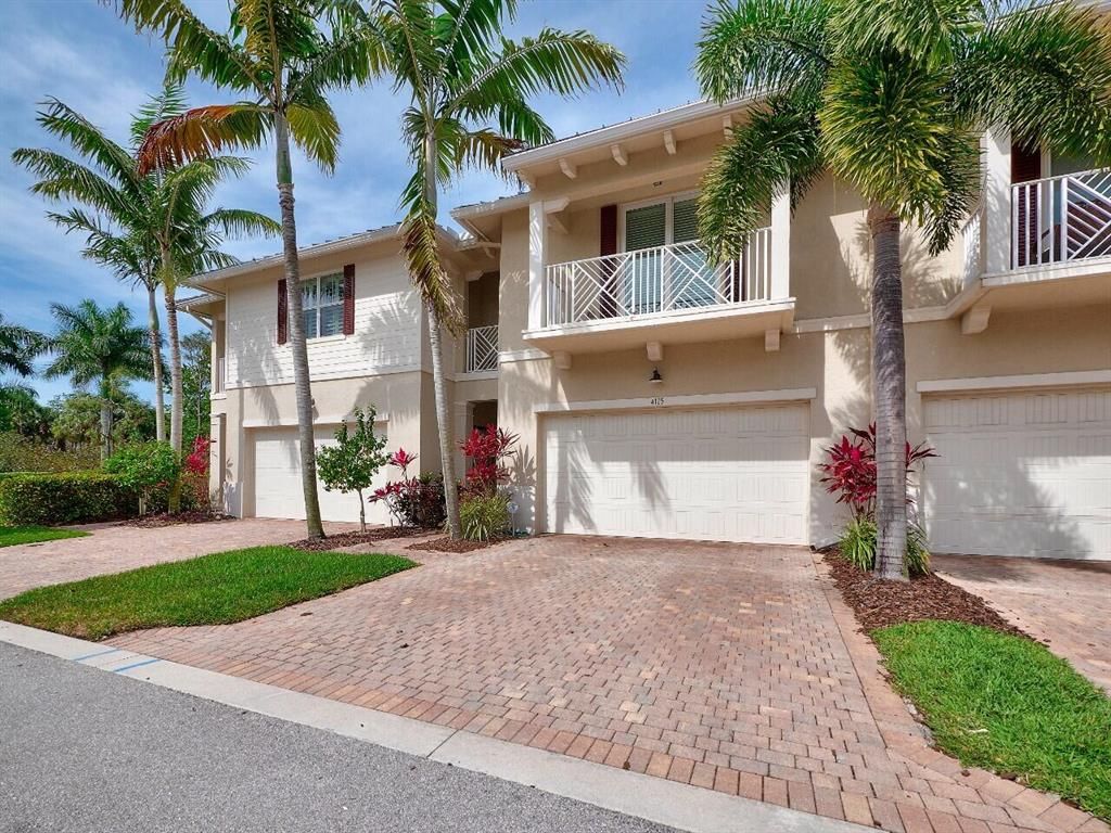 Photo of 4115 Darlington Street, Palm Beach Gardens, FL 33418 (MLS # R10704946)