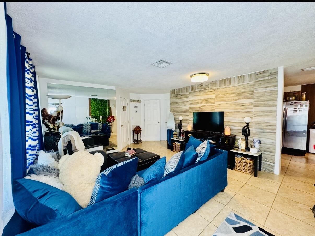 MODEL LAND CO - Residential