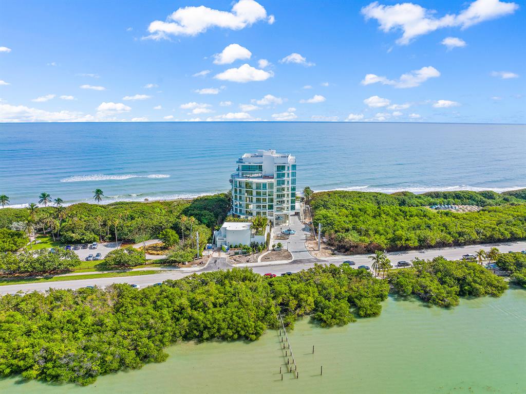 SEAGLASS CONDO - Residential