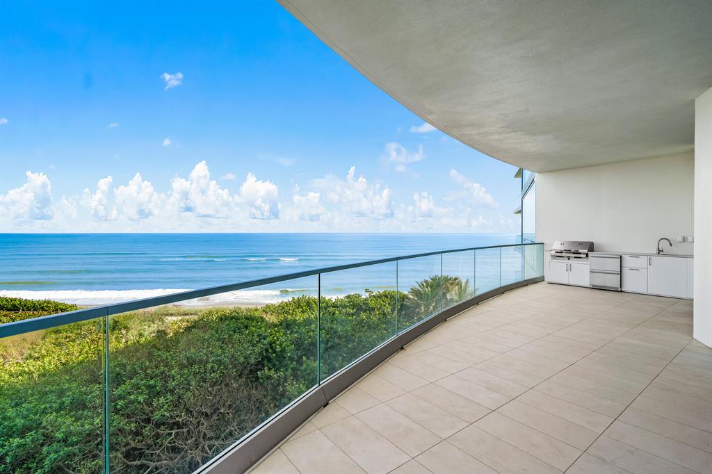 SEAGLASS CONDO - Residential
