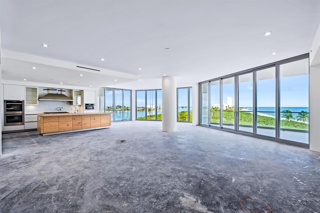 SEAGLASS CONDO - Residential