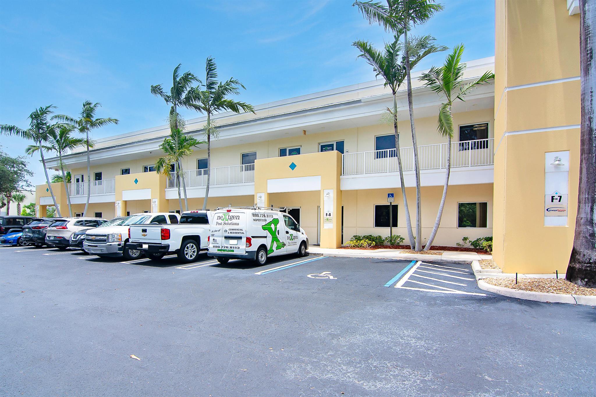 CONTRACTORS BUSINESS PARK - Commercial Lease