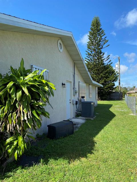 A home in Port St Lucie