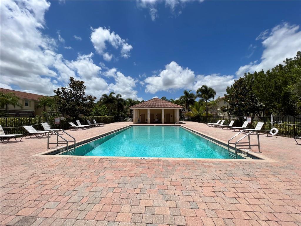 RIVER MARINA - Residential Lease