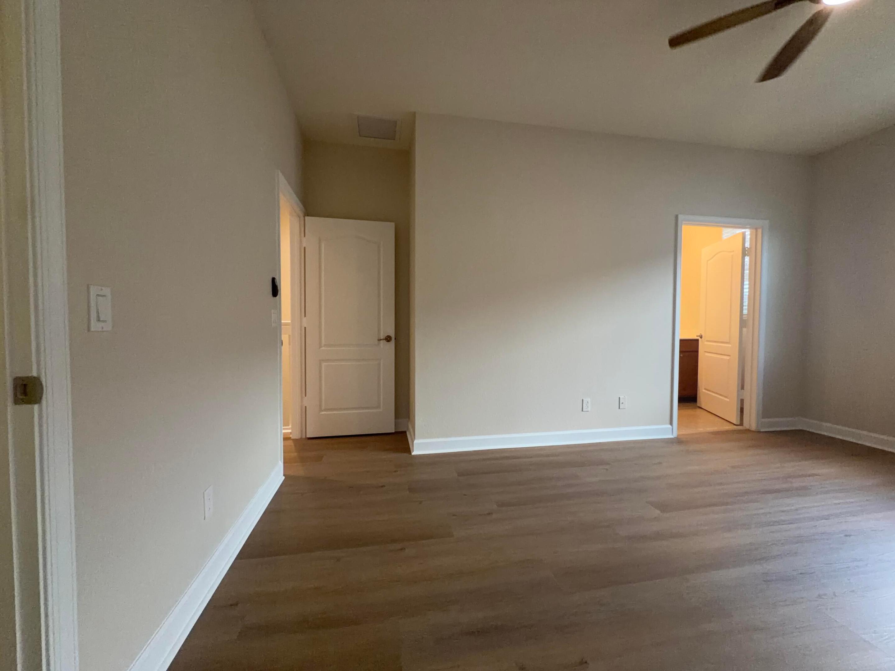 RIVER MARINA - Residential Lease