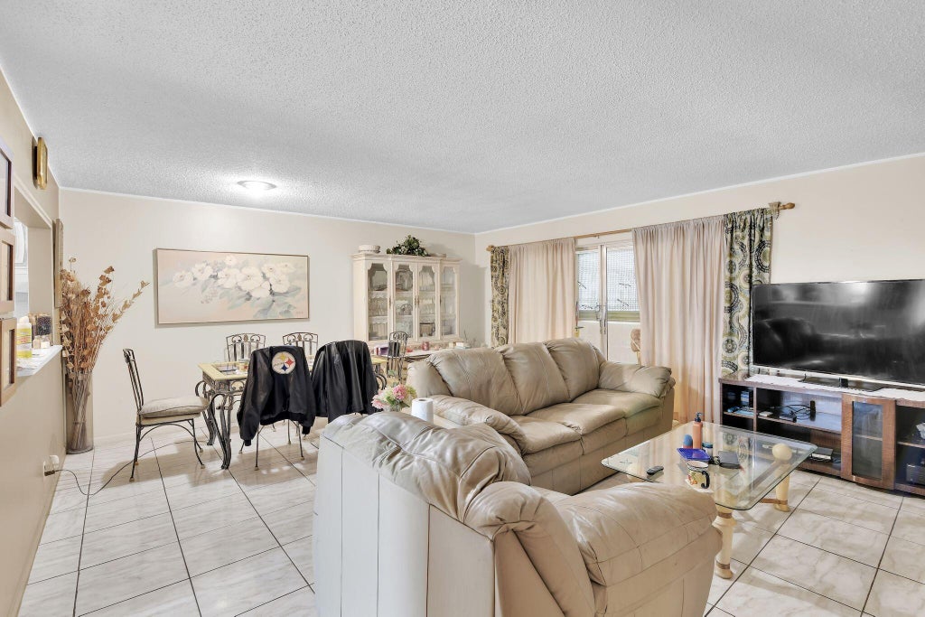 Photo of 711 LORI Drive #204, Palm Springs, FL 33461 (MLS # B26080496)