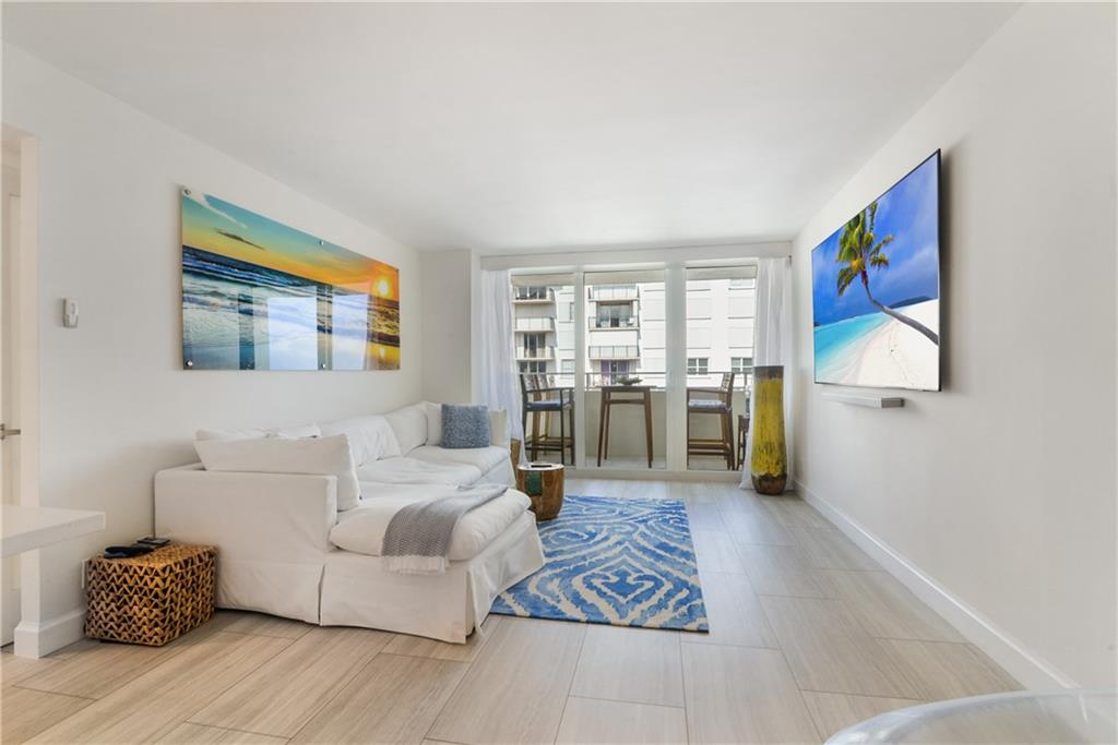 Pompano Beach Club S - Residential