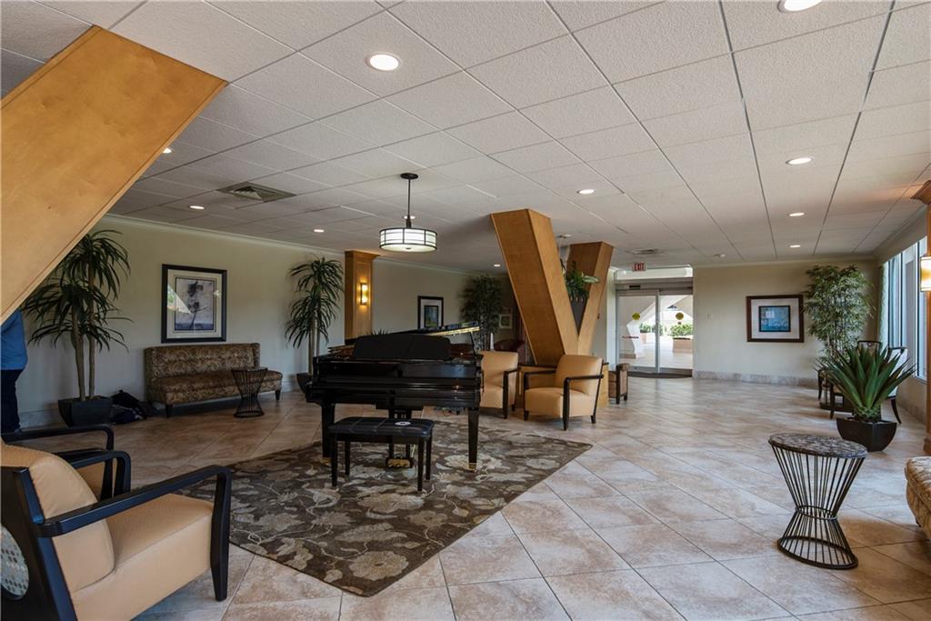 Pompano Beach Club S - Residential