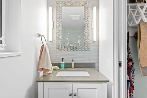Tiny photo for 939 Buchanan Street, Hollywood, FL 33019 (MLS # B26010783)