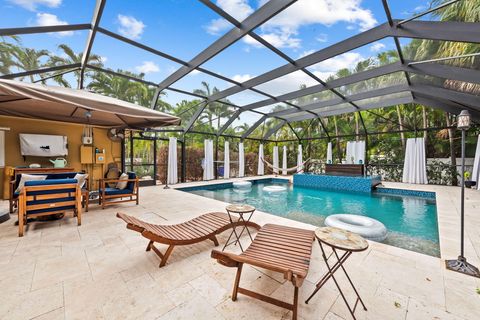 Tiny photo for 939 Buchanan Street, Hollywood, FL 33019 (MLS # B26010783)