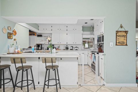 Tiny photo for 939 Buchanan Street, Hollywood, FL 33019 (MLS # B26010783)