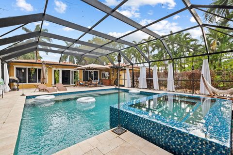 Tiny photo for 939 Buchanan Street, Hollywood, FL 33019 (MLS # B26010783)