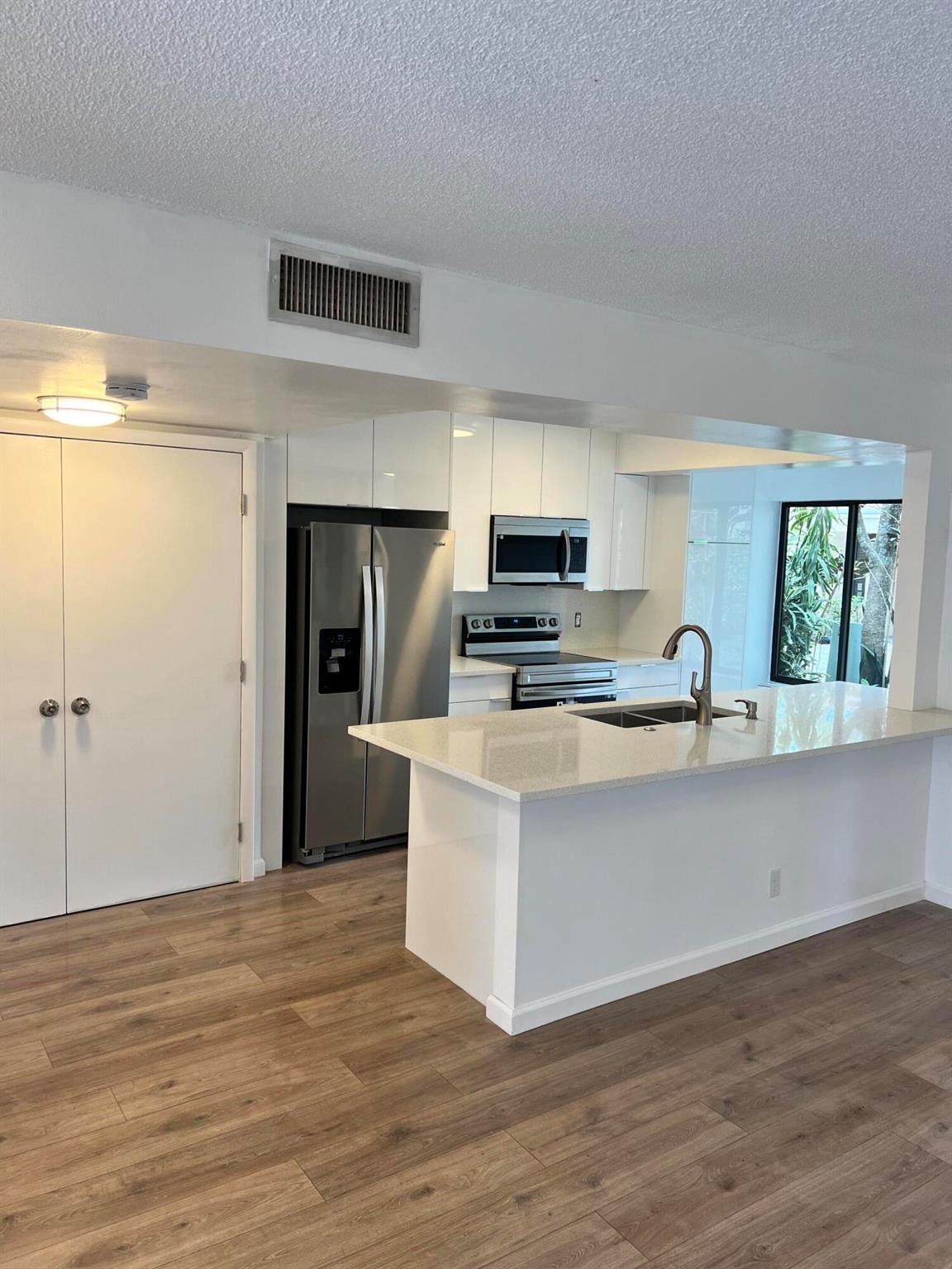 1161 NW 13th Street 3