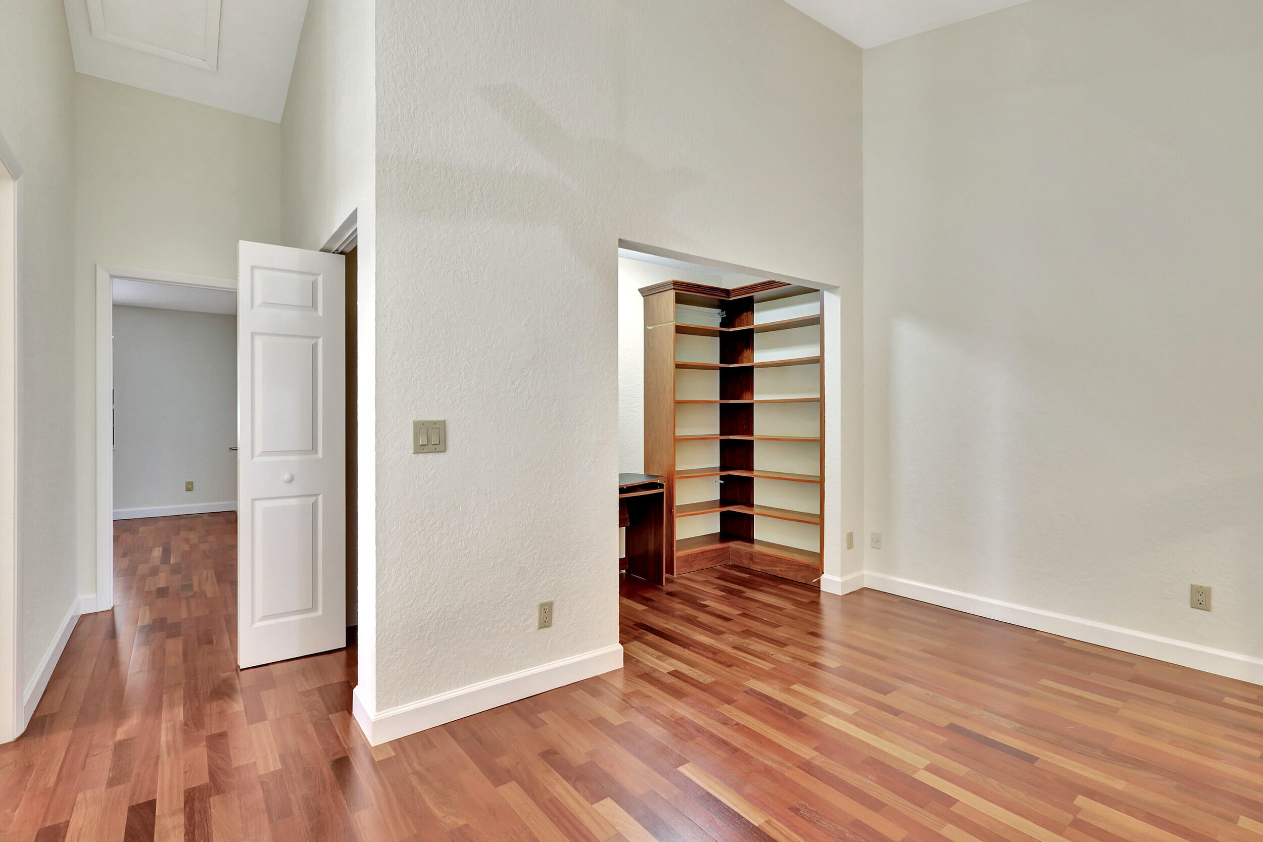 PELICAN HARBOR PH 2 - Residential Lease