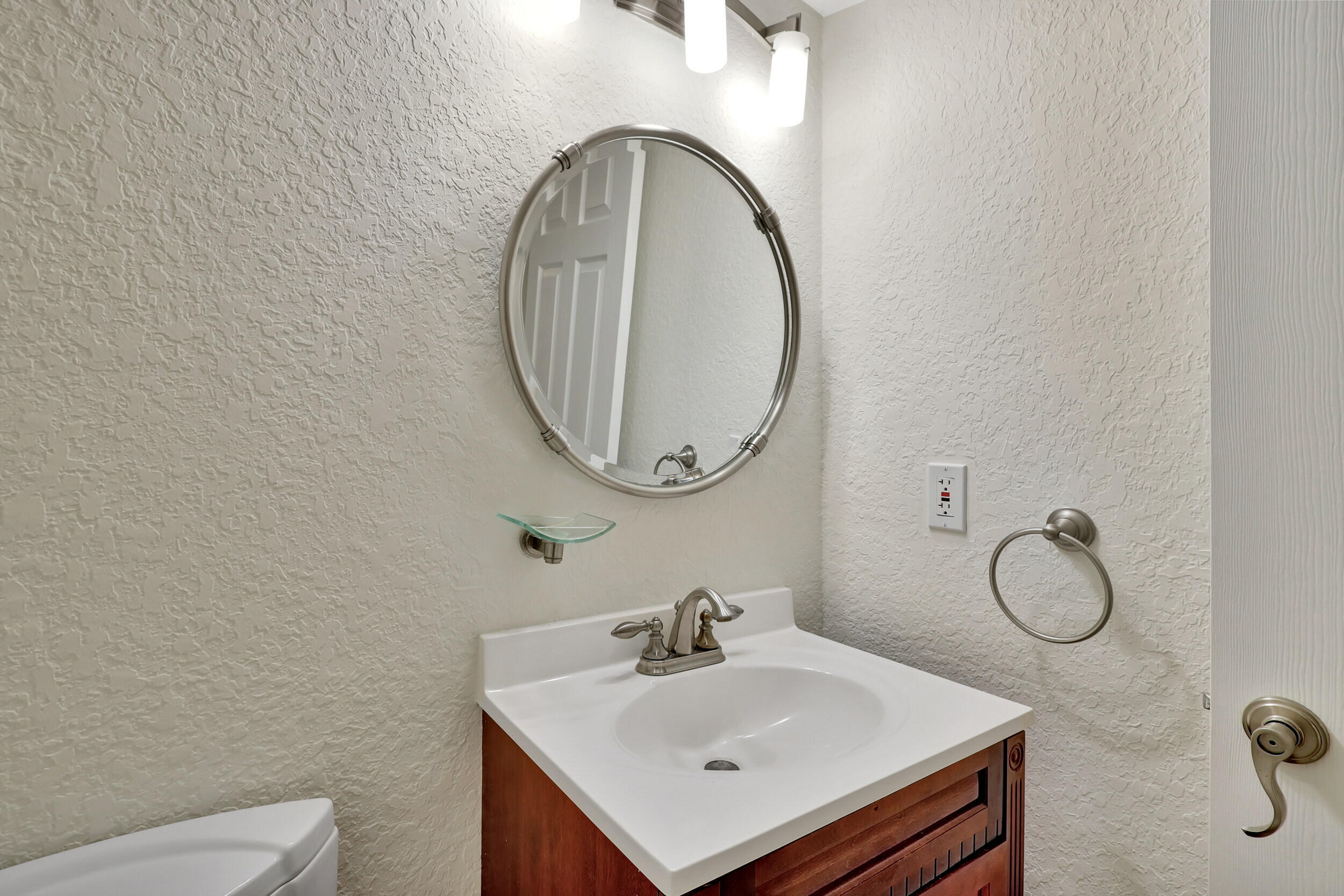 PELICAN HARBOR PH 2 - Residential Lease