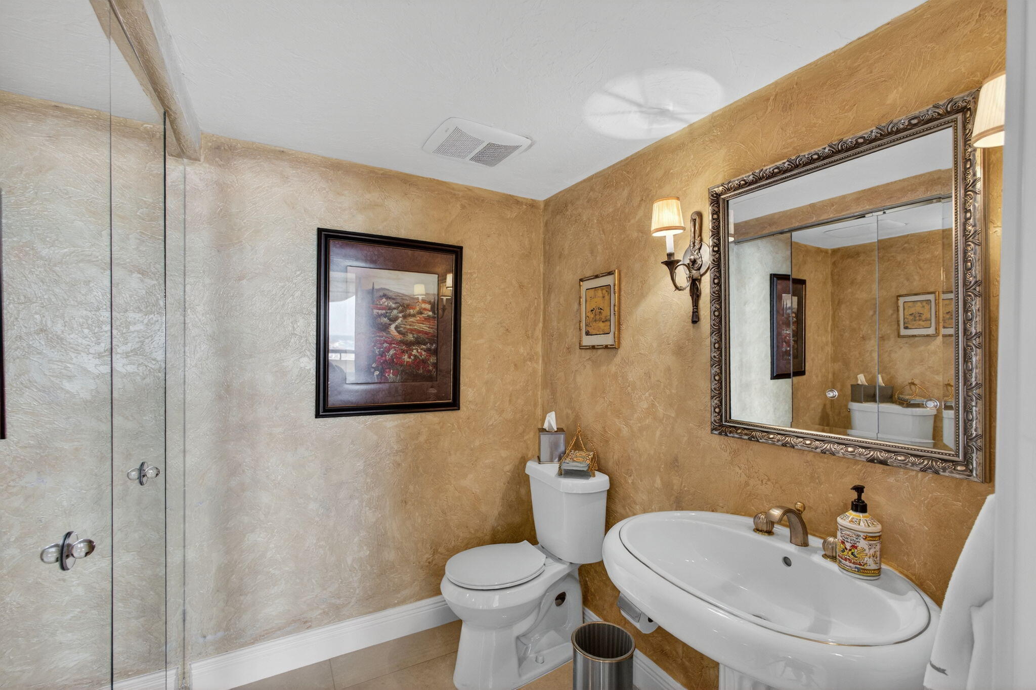 MARTINIQUE 2 CONDO - Residential