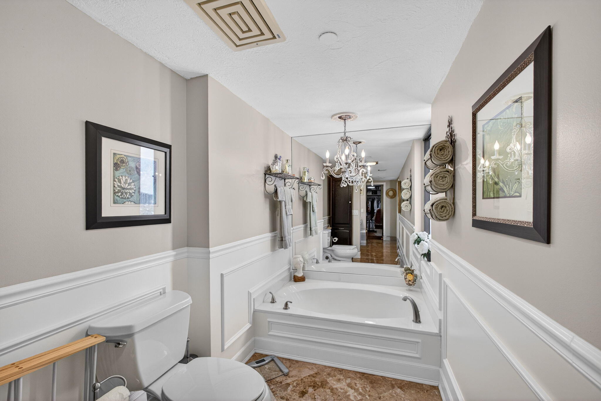 MARTINIQUE 2 CONDO - Residential