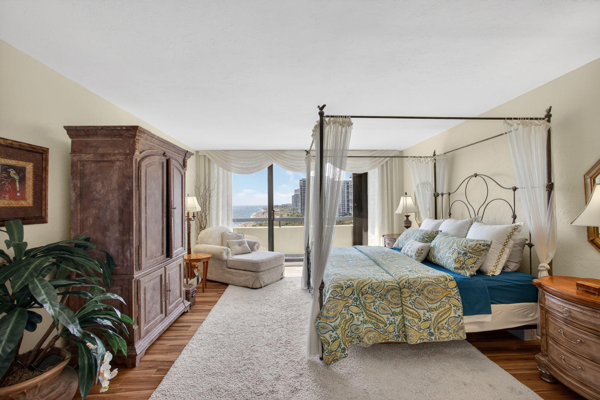 MARTINIQUE 2 CONDO - Residential