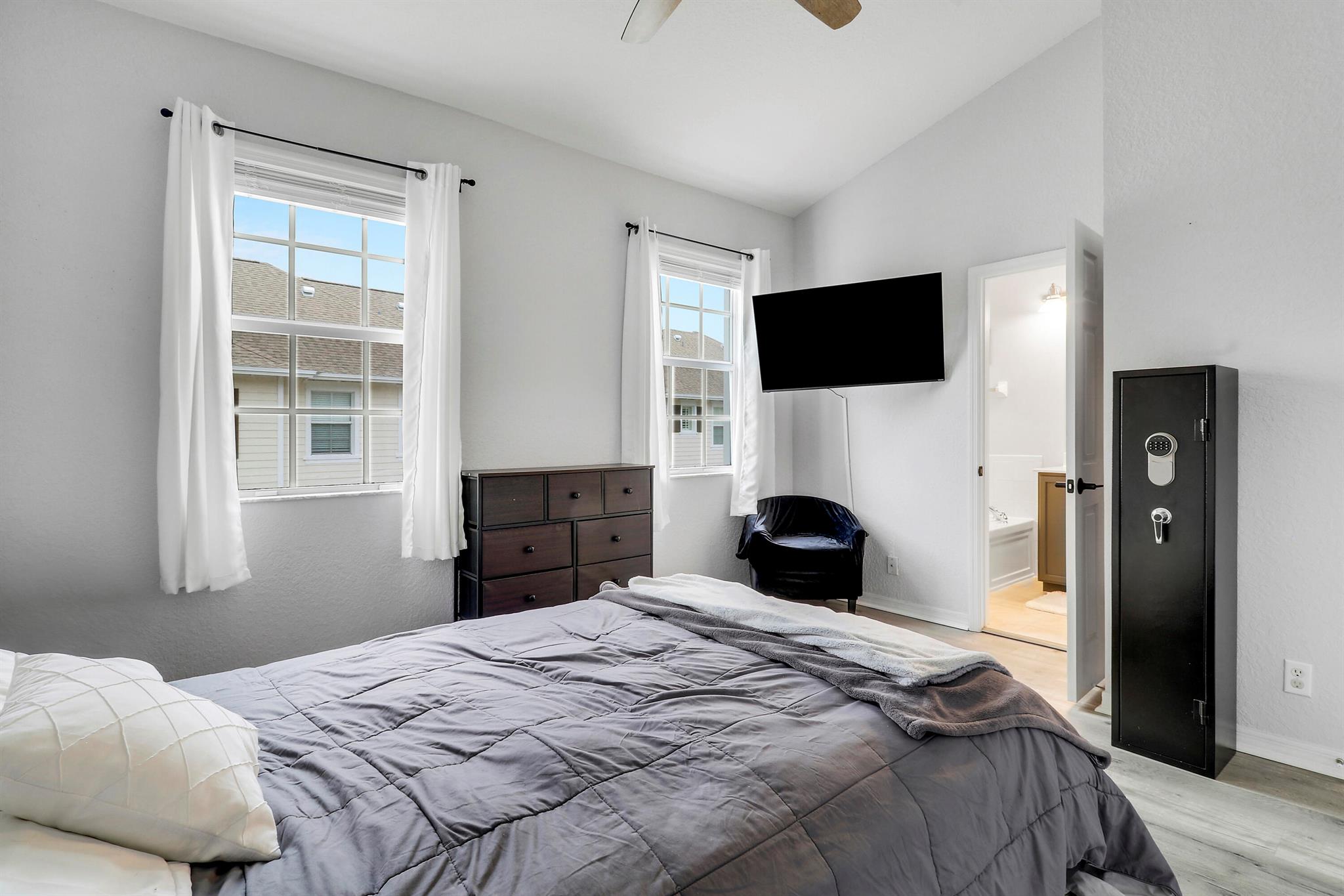 SANDPIPER COVE AT BOTANIC - Residential Lease