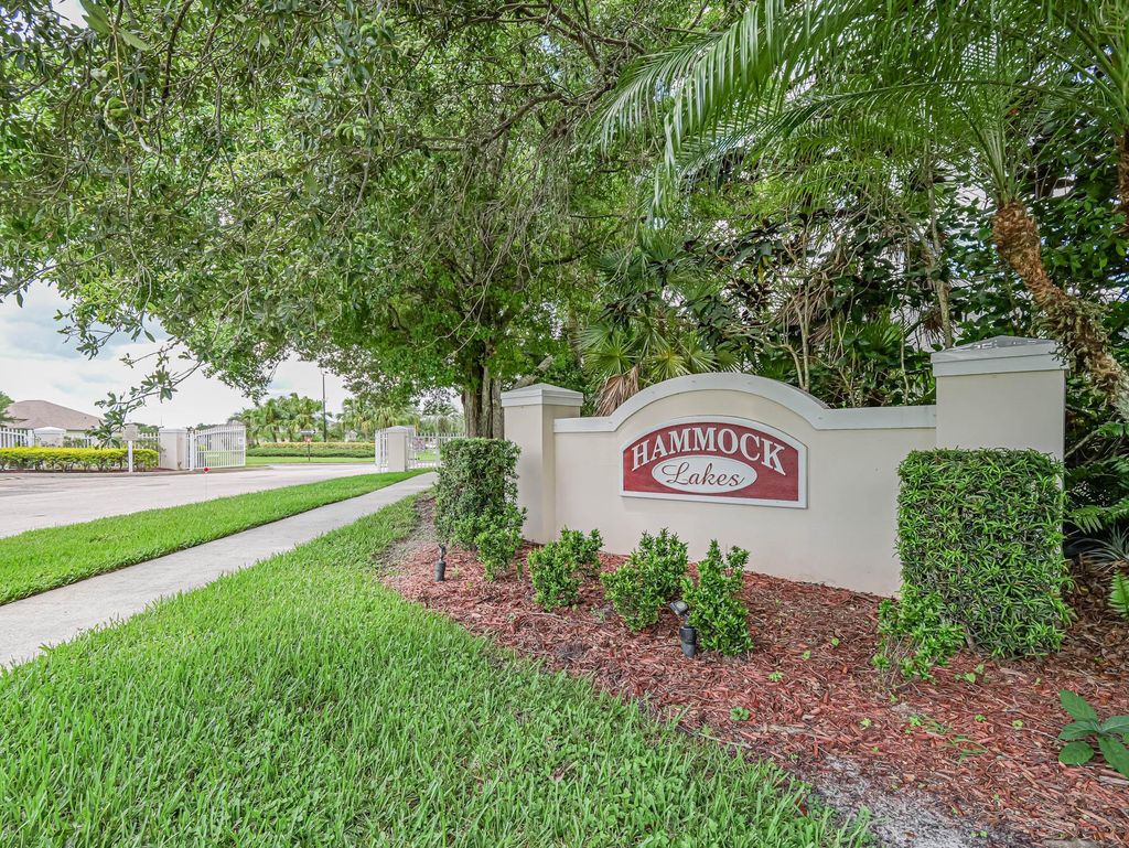 Photo of 5580 W 1st Square SW, Vero Beach, FL 32968 (MLS # R10999769)