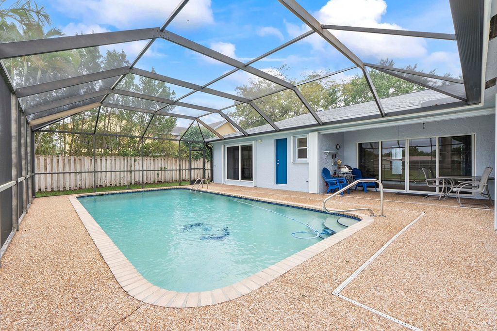 Photo of 1320 NW 76th Avenue, Plantation, FL 33322 (MLS # B26028502)