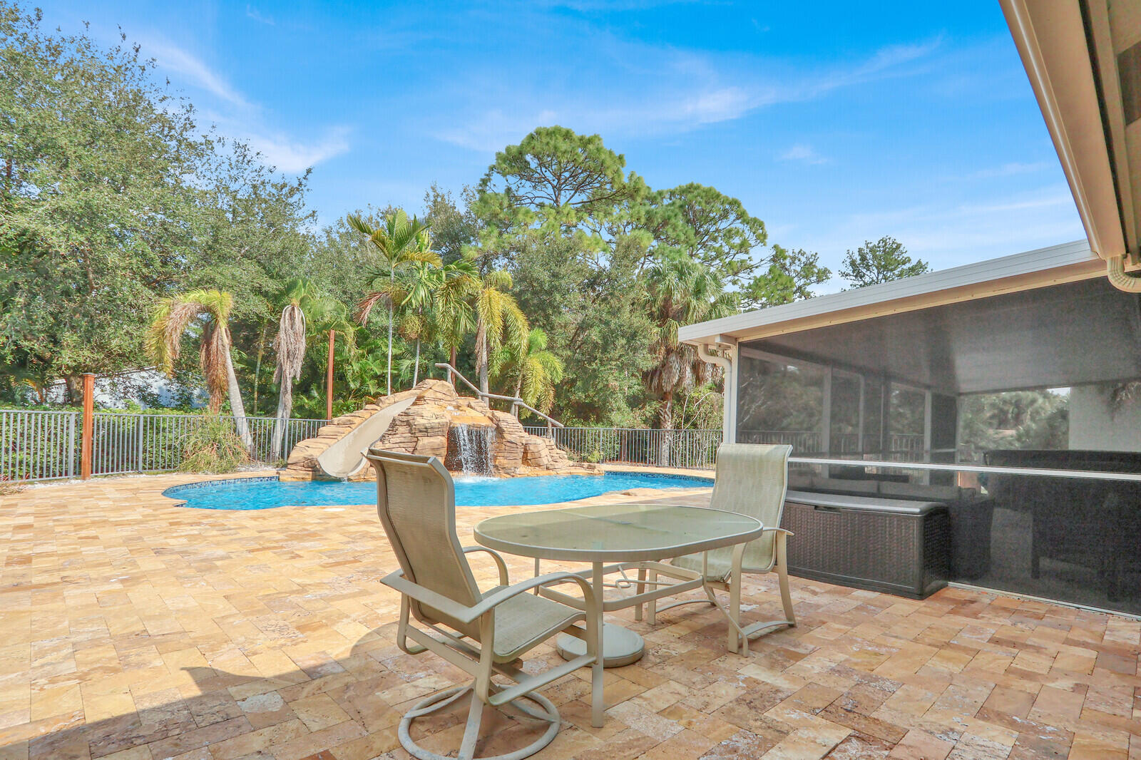 Acreage - Residential Lease