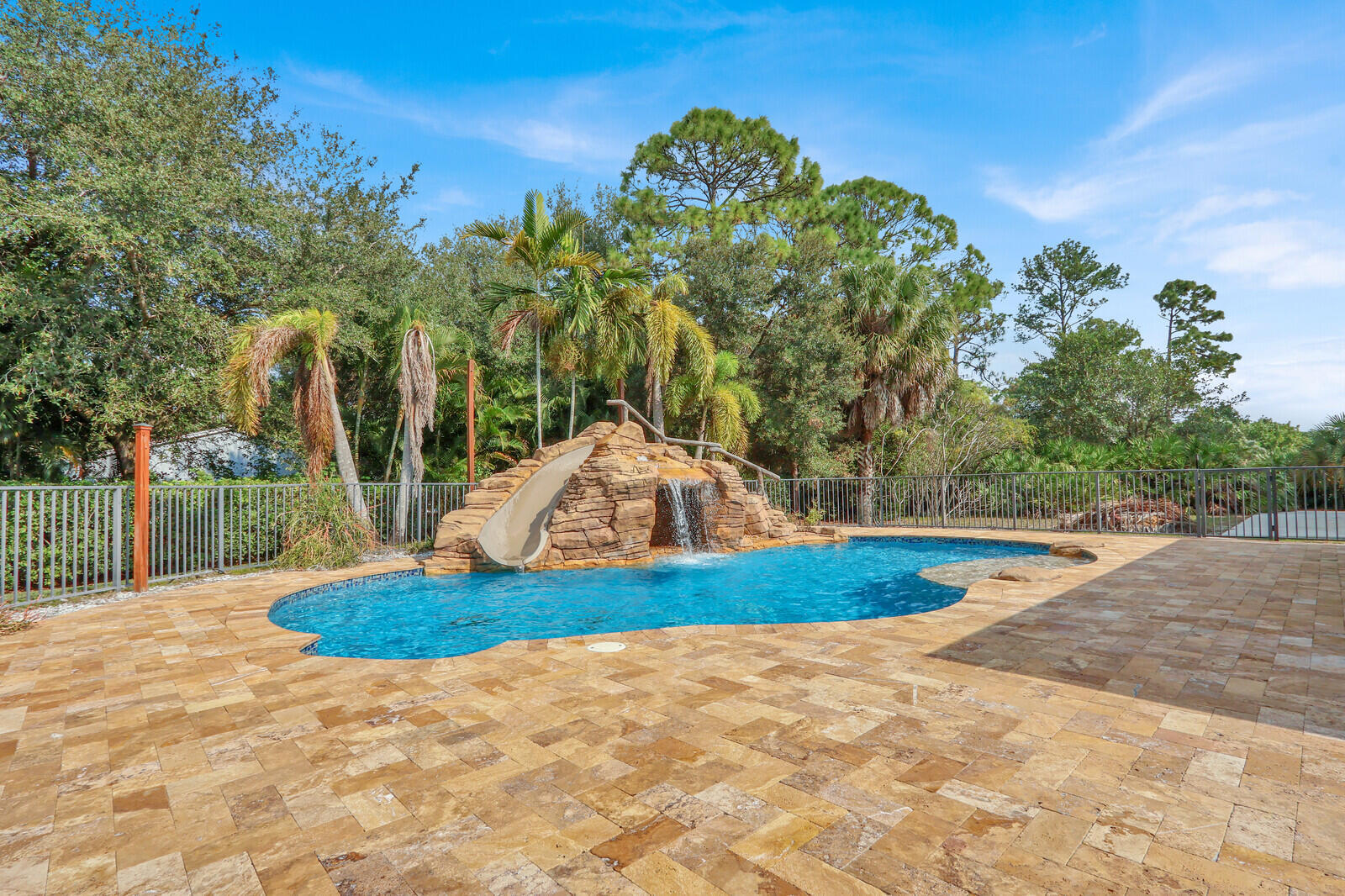 Acreage - Residential Lease