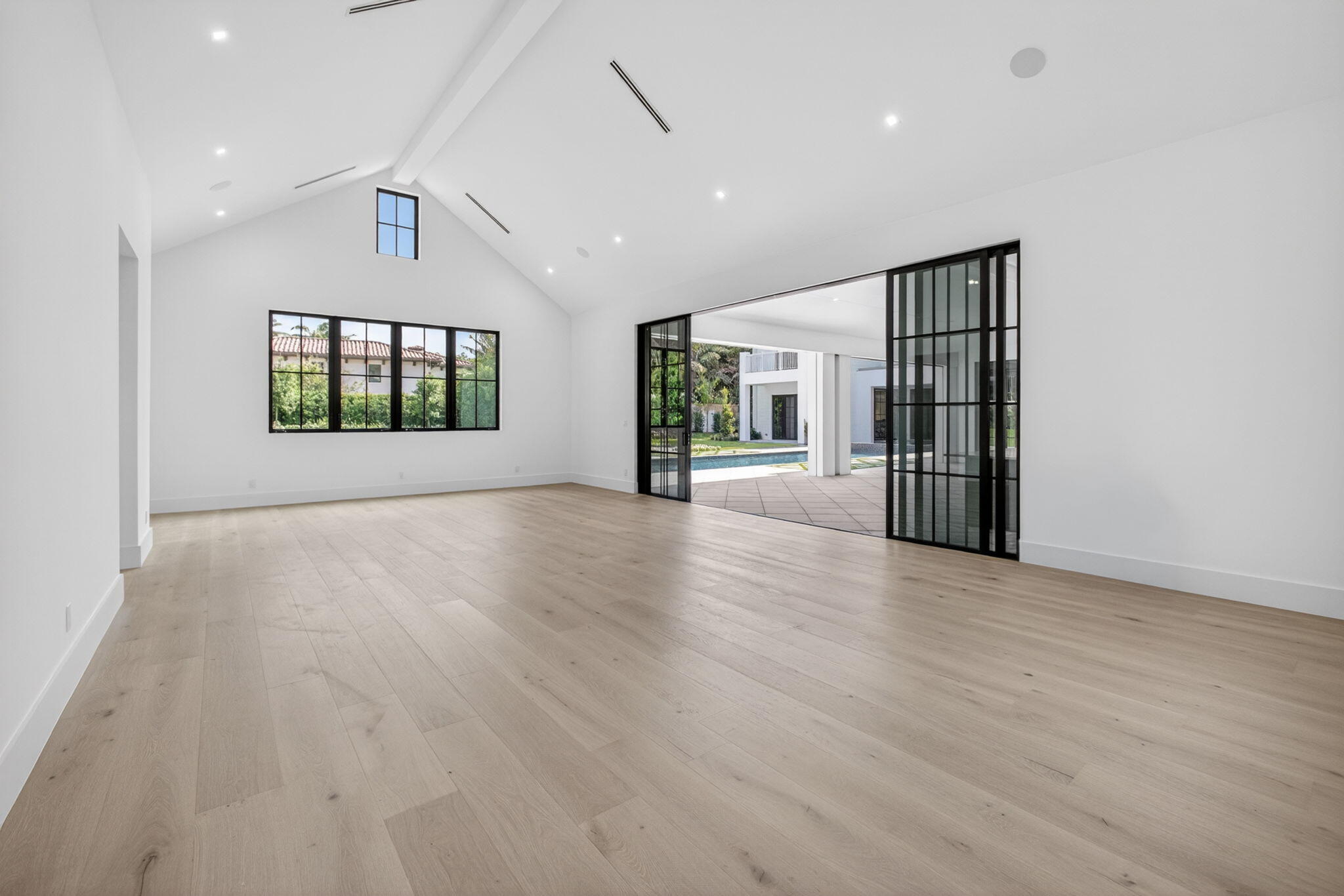 ADMIRALS COVE 3 PAR E - Residential