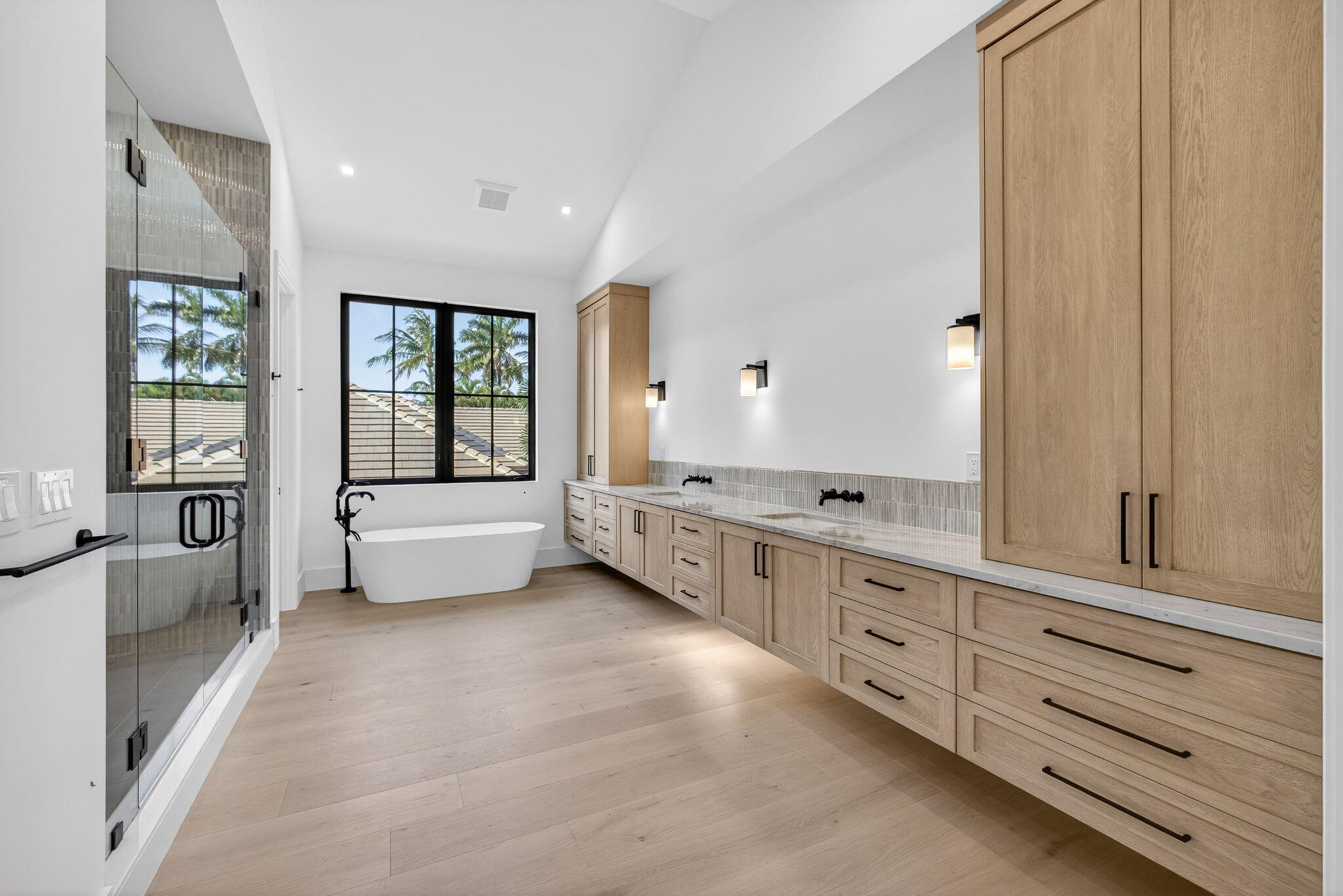 ADMIRALS COVE 3 PAR E - Residential