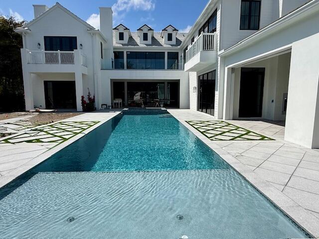 ADMIRALS COVE 3 PAR E - Residential