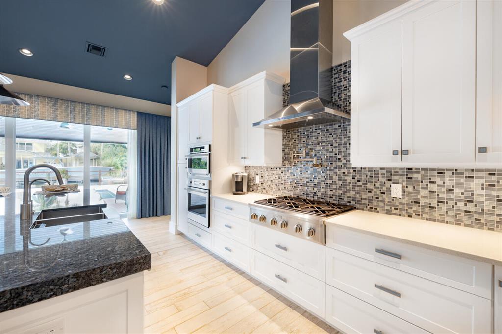 TROPIC ISLE 2ND SEC - Residential