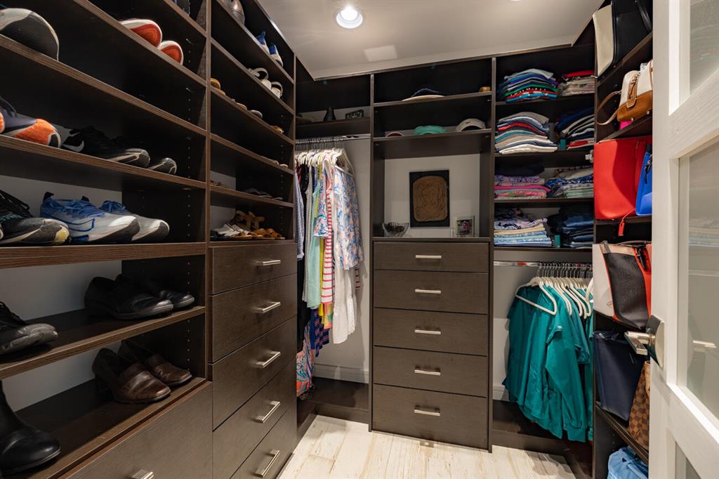 TROPIC ISLE 2ND SEC - Residential