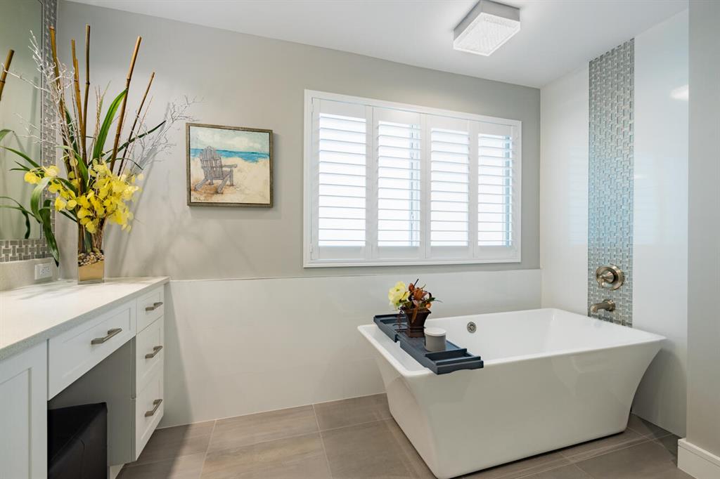 TROPIC ISLE 2ND SEC - Residential